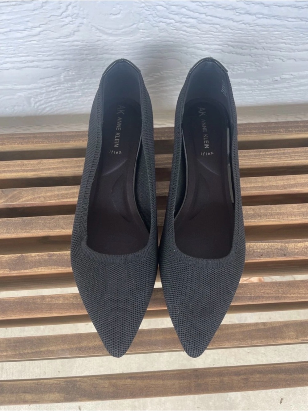 Anne Klein Black Knit Pointed Toe Pumps 9